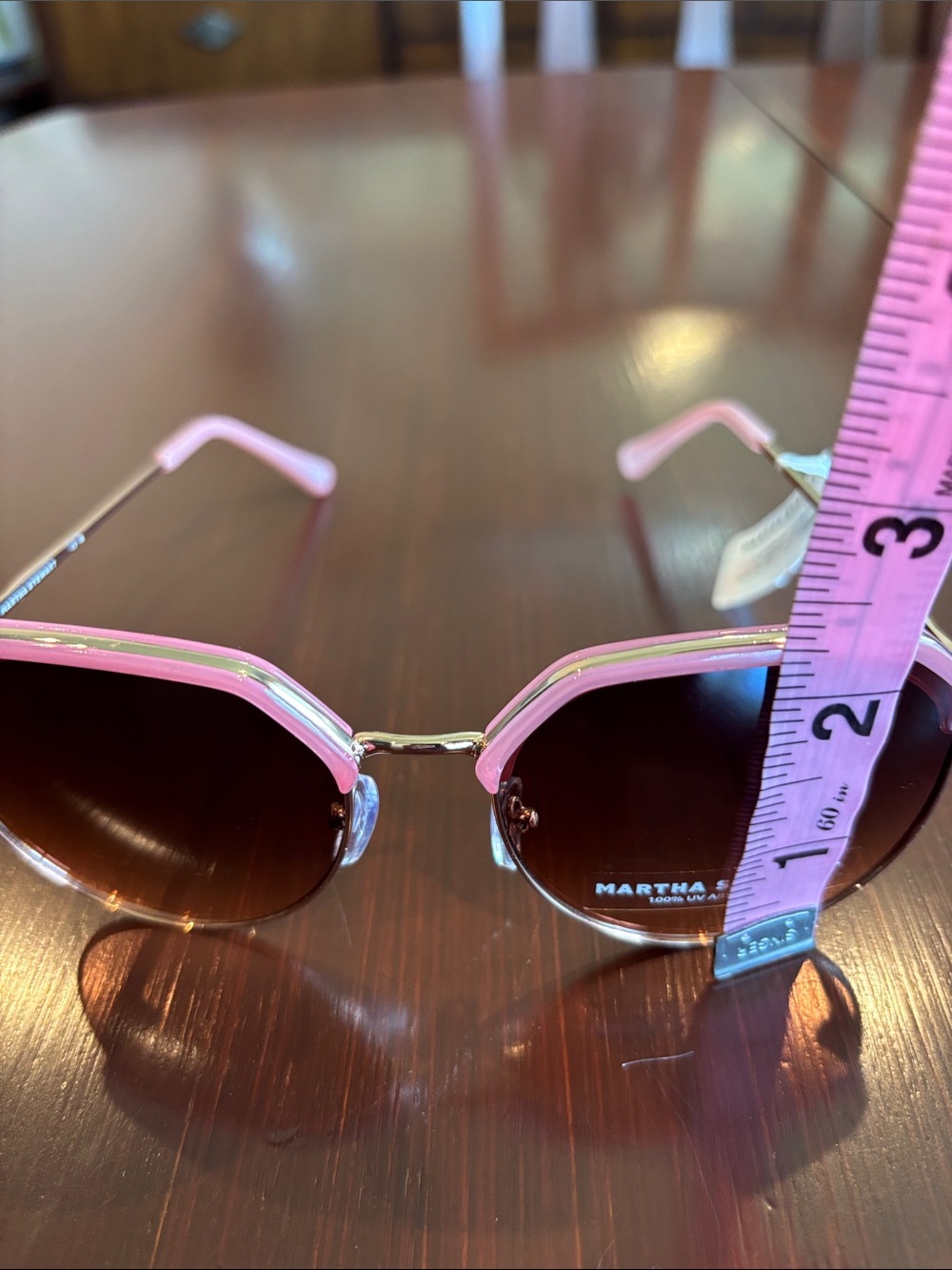 Martha Stewart 100% UV absorptive pink/gold tortoise frame, gradient pink lens - Picture 7 of 10